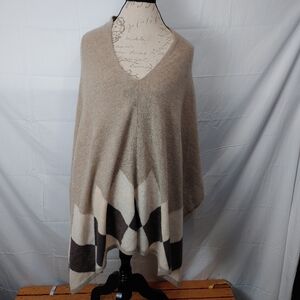 Claudia Nichole 4 Way 100% Cashmere Argyle Cream/Tan Poncho/Topper One Size